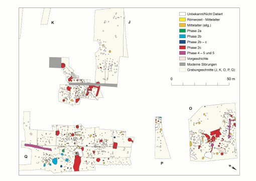 Zu sehen ist ein archäologischer Gesamtplan des Siedlungsplatzes WW 2013/0017. Die Befunde sind farblich nach den Siedlungsphasen unterteilt und datieren in das Frühmittelalter bis in das Hochmittelalter